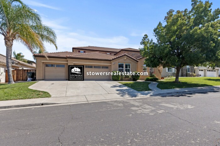Primary Photo - 2446 Montecito Ct