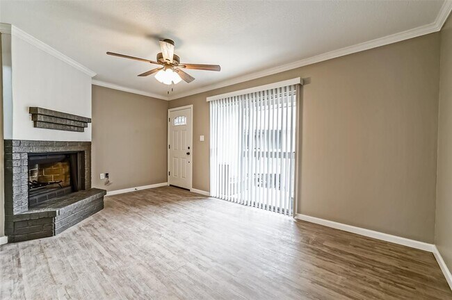 Building Photo - 260 El Dorado Blvd