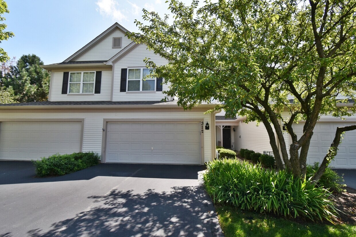 Foto principal - 312 Fairmont Ct