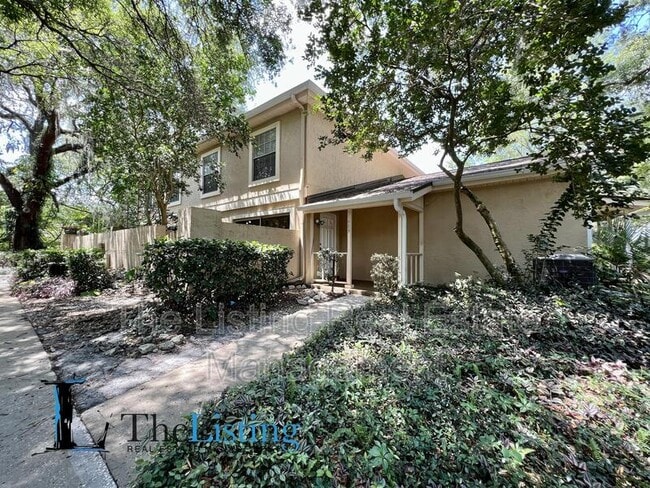 Building Photo - 11909 Lakemist Cir