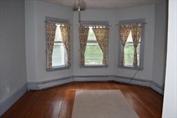 Building Photo - 18 White St Pl