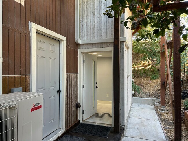 Foto del edificio - 1262 Taylor Rd