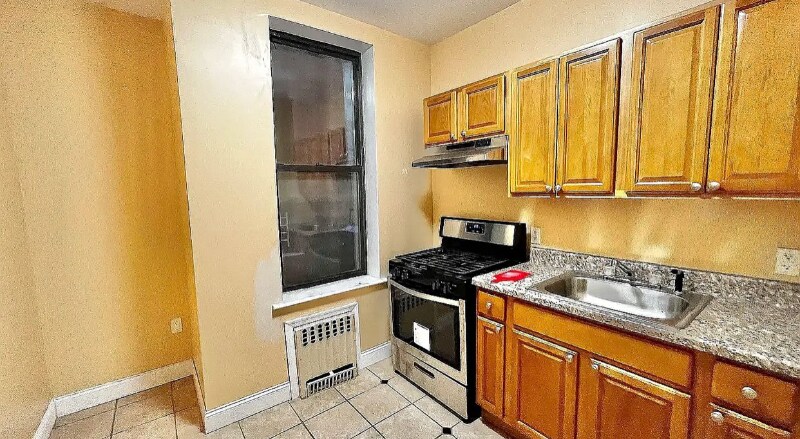 Foto del edificio - 424 E 138th St