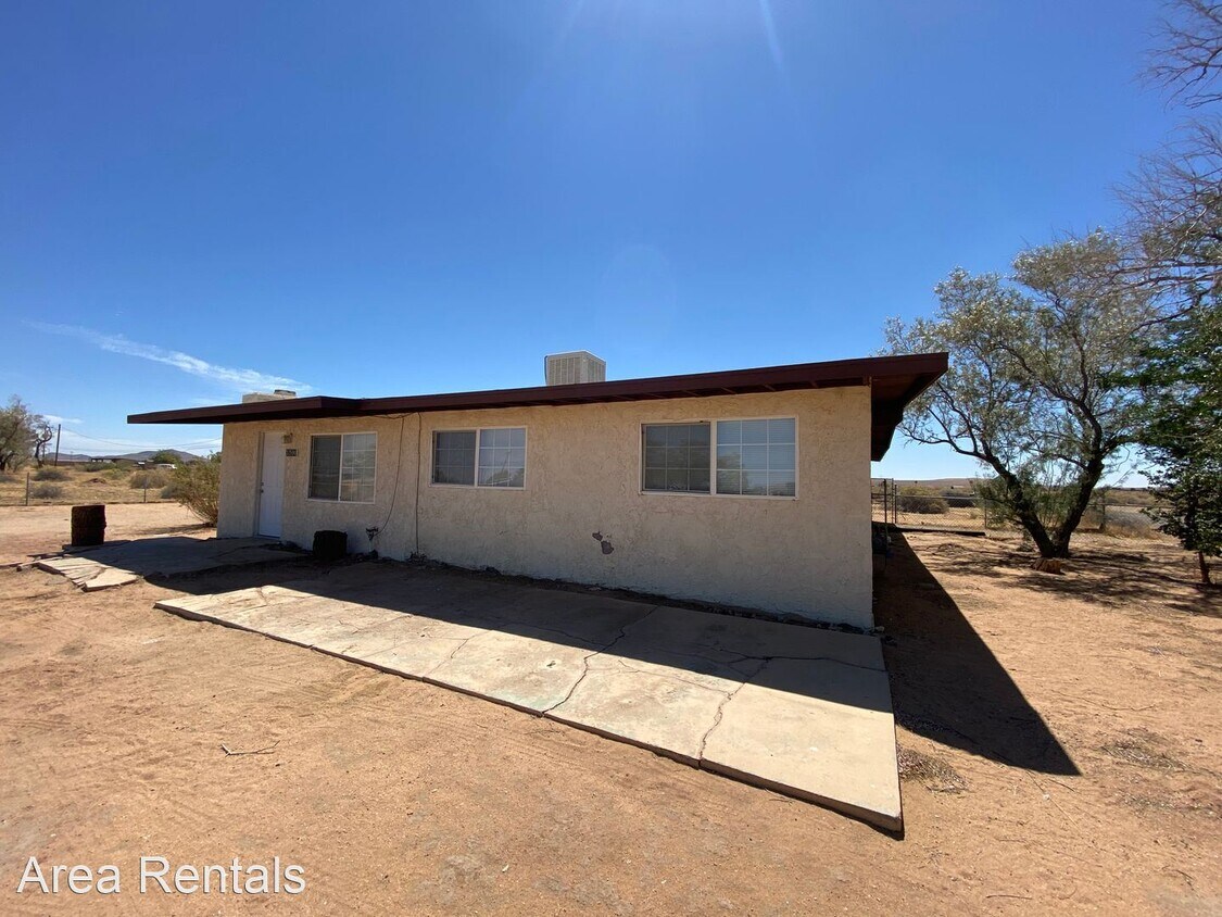 3 br, 2 bath House 37590 MULBERRY ROAD House Rental in Hinkley, CA