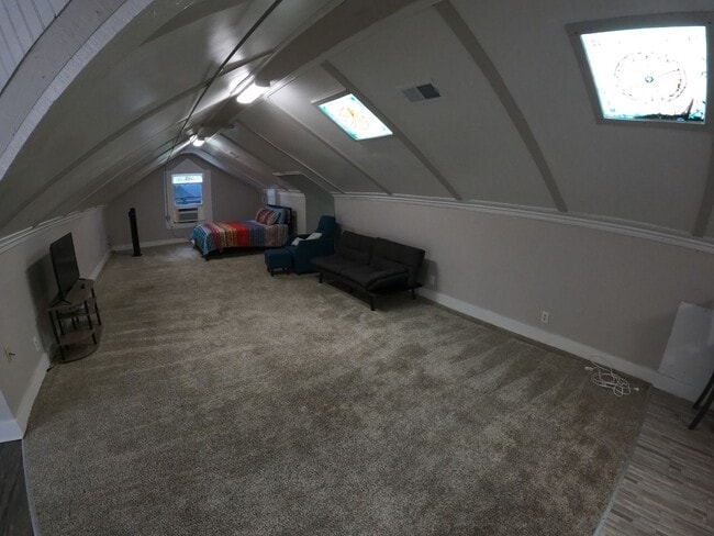 Foto del edificio - 15th Ave 2023**Raymer