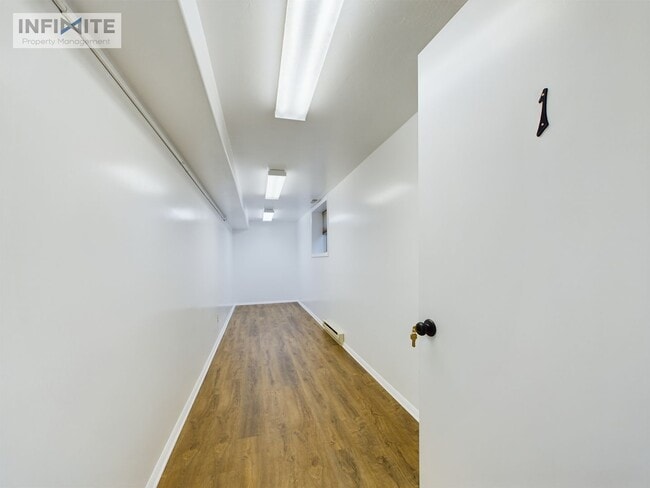 Building Photo - 161 W Madison Ave