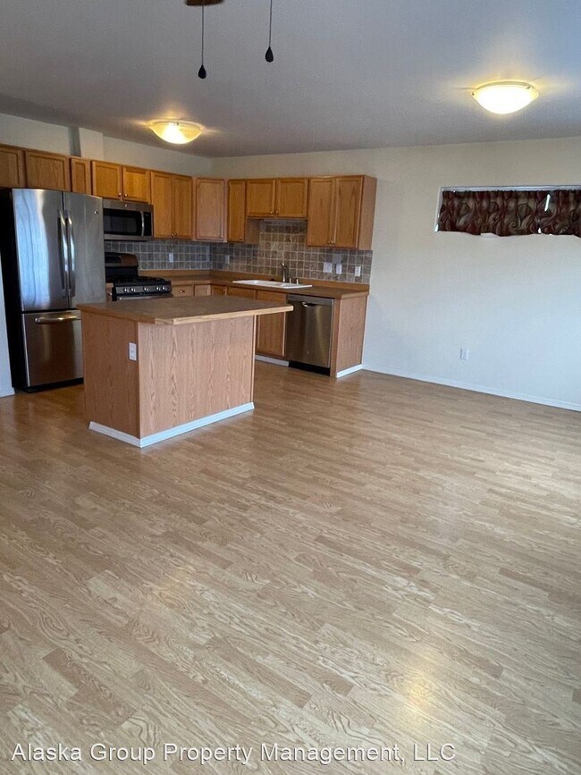 Building Photo - 2 br, 2 bath House - 199 Rusty Allen Place