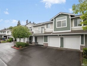 Building Photo - 4050 S 212th Ct