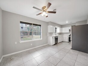 Building Photo - 9347 Clearway Dr