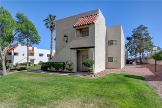 Building Photo - 101 Luna Way