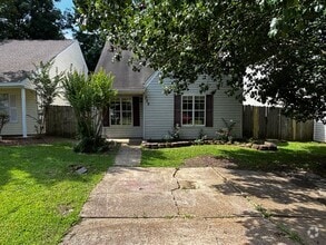 Building Photo - 329 N Grove Cir