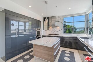 Foto del edificio - 870 Haverford Ave