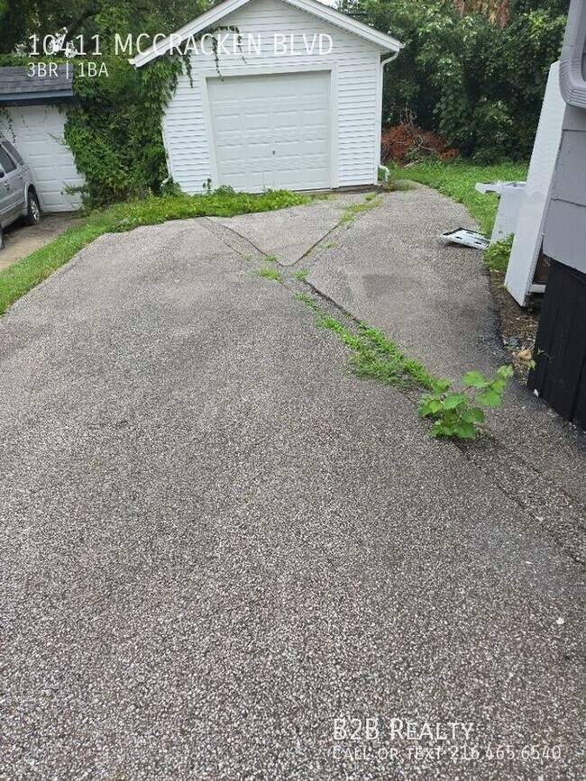 Building Photo - Charming 3-Bedroom Single-Family Home Avai...