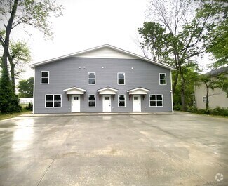 Building Photo - 1721 S Walnut St