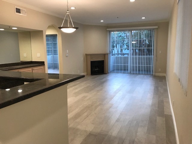 Building Photo - Villa Doheny I & II