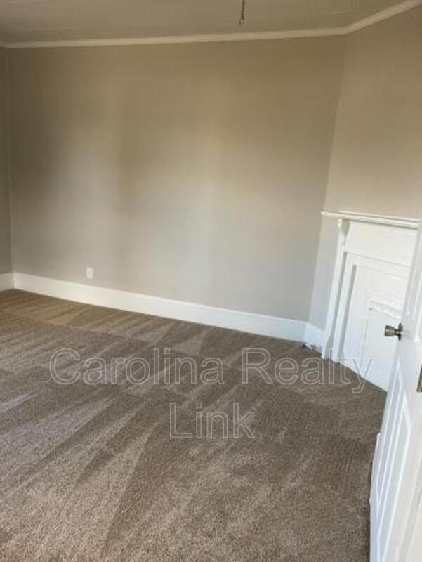 Foto del edificio - 306 S Trenton St