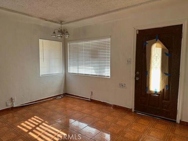 Building Photo - 10214 Hildreth Ave