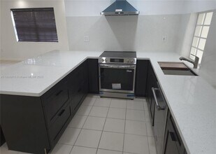 Building Photo - 15591 SW 45th Terrace