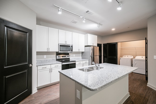 Photo - Madison Midtown Apartments