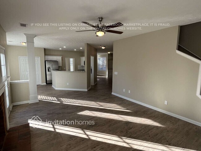 Building Photo - 2290 Grand Jct