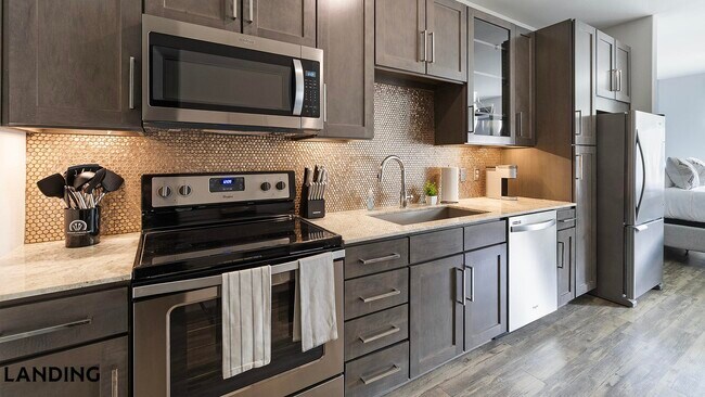 Building Photo - 3001 Crockett St