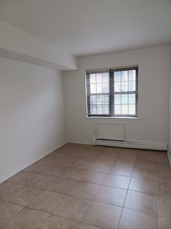Foto del edificio - 156-00-156-78 78th St