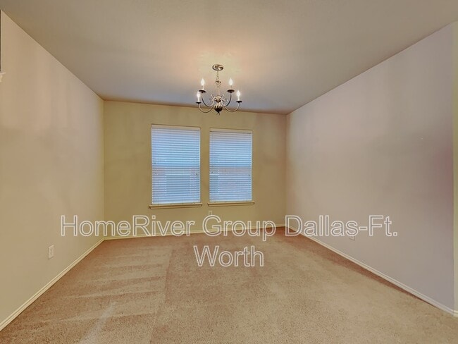 Foto del edificio - 5900 Calloway Dr