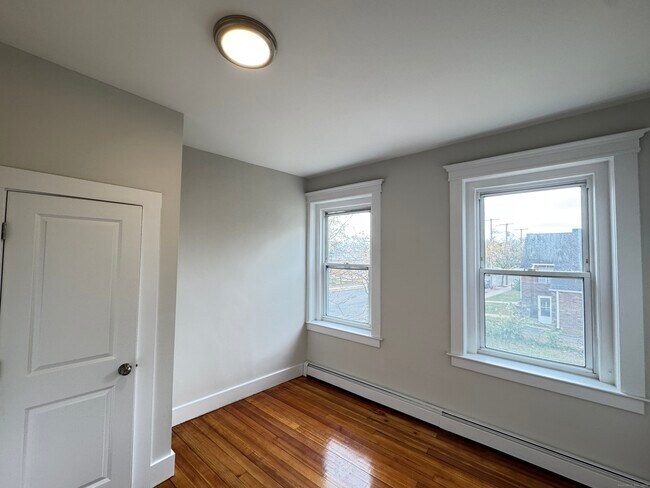 Foto del edificio - 360 Campbell Ave