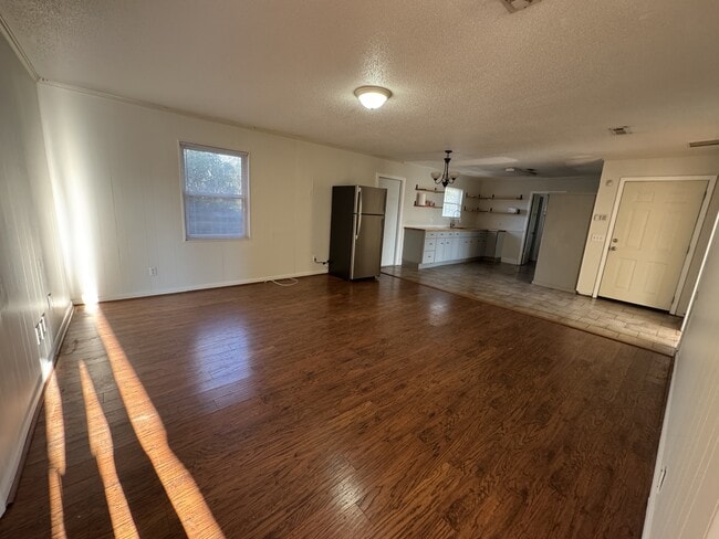 Building Photo - 2777 S Brannon Stand Rd