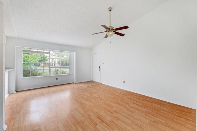 Building Photo - 7601 Woodstone Cove