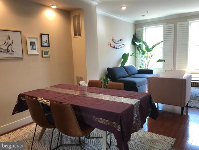 Foto del edificio - 1308 N Danville St