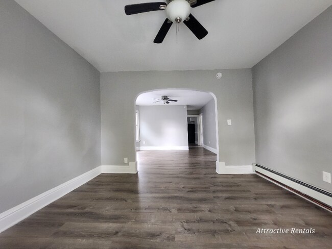 Foto del edificio - 1316 Otto Blvd