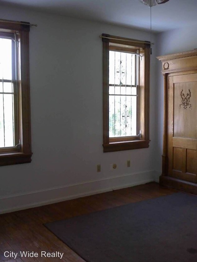 Building Photo - 428 N 34th St