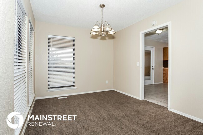 Foto del edificio - 9313 S Land Ave