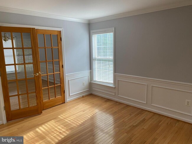 Building Photo - 14075 Wellman Ct