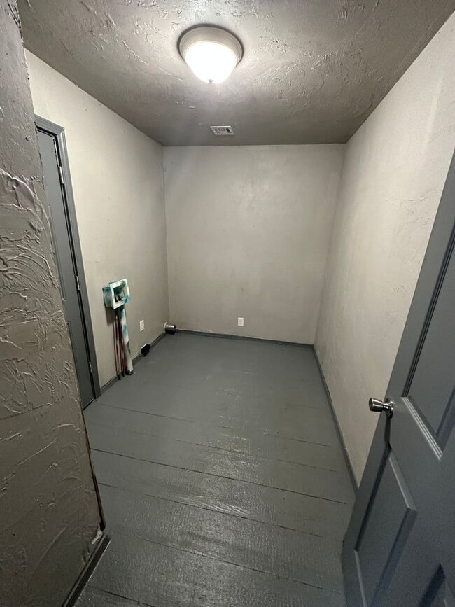 Building Photo - Affordable Tulsa Living with Room to Grow ...