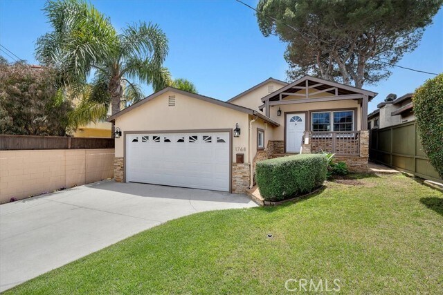Foto principal - 1768 Gates Ave
