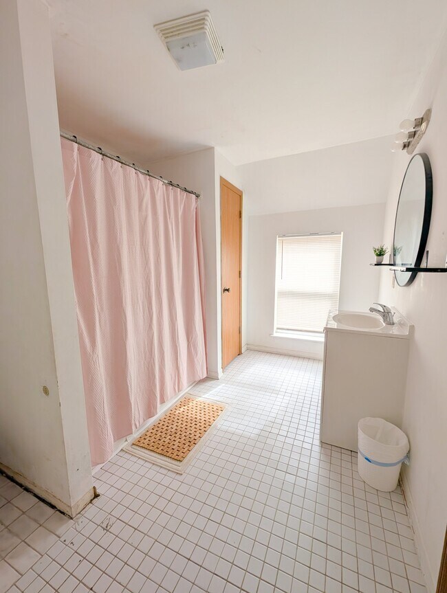 Foto del edificio - 2148 N 29th St