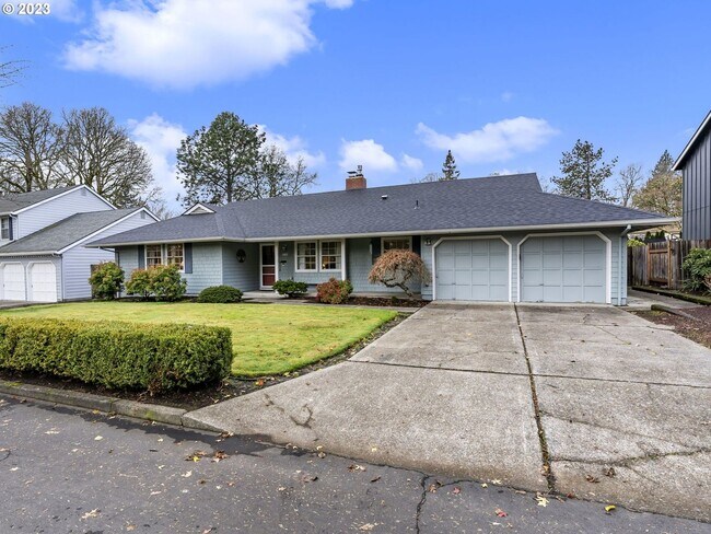 Foto del edificio - Beautiful Ranch Style Classic Home with large Garage, Washer Dryer, and 2 Fireplaces!!!!