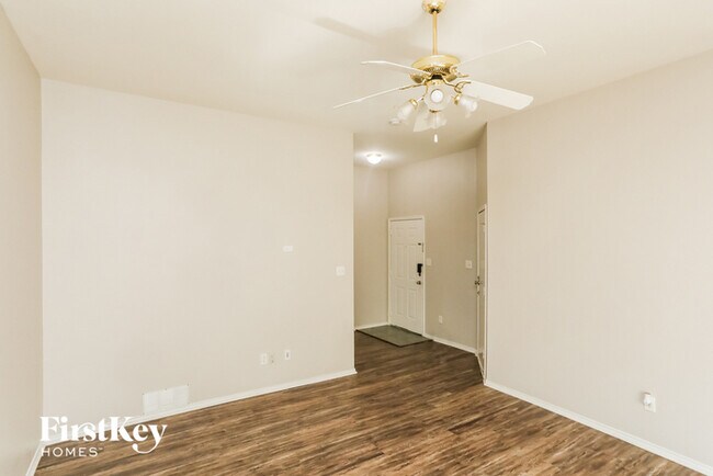 Building Photo - 214 Los Cabos Dr