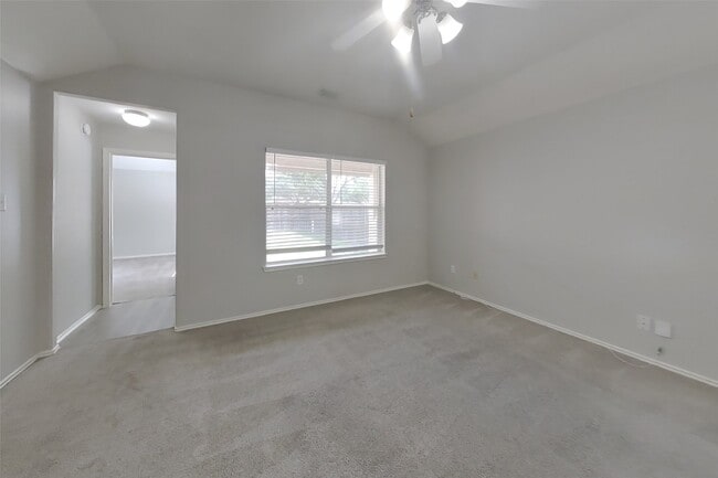 Foto del edificio - 20014 Windcroft Hollow Ln