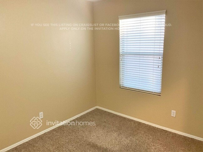 Building Photo - 9537 W Monte Vista Rd