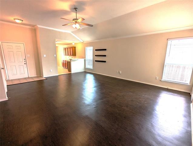 Foto del edificio - 4545 High Cotton Tr