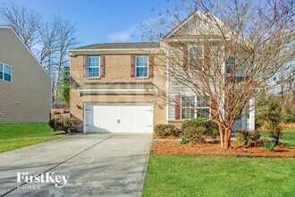 Building Photo - 10729 Sapphire Trail