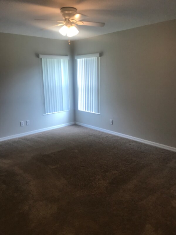 Building Photo - 3414 Dristol Ave