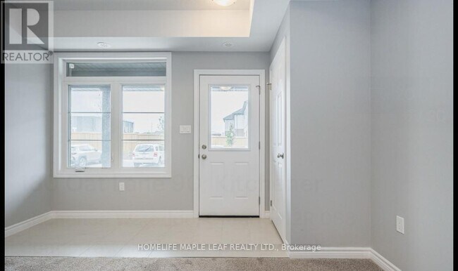 Building Photo - 180 Oat Ln