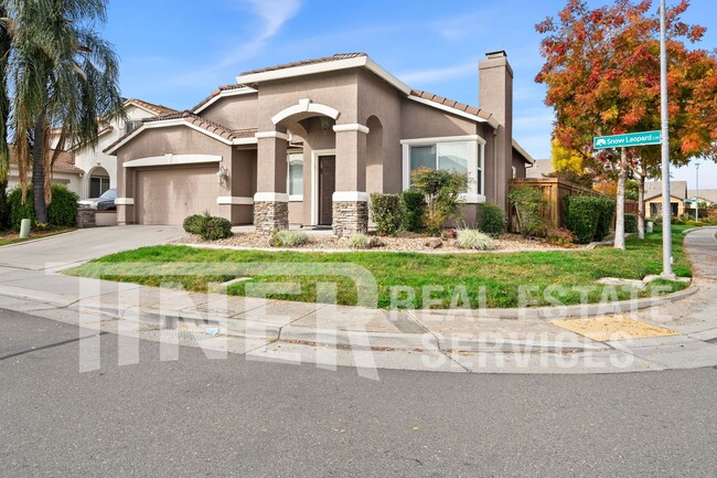 Building Photo - 4 Bedroom Elk Grove Home in Desireable Sch...
