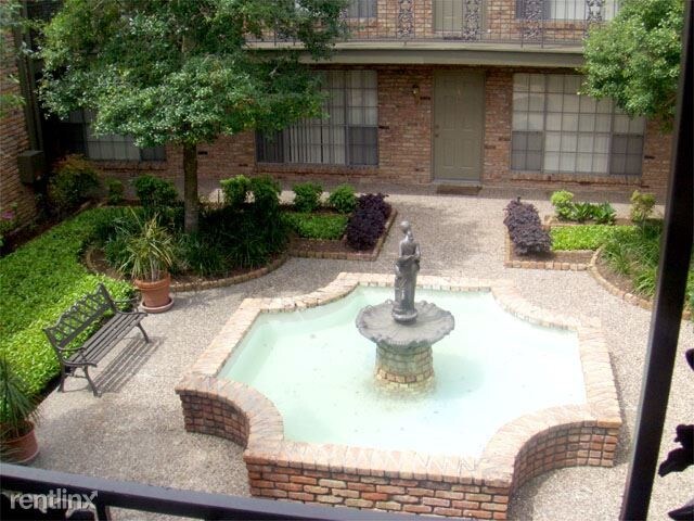 Foto del edificio - 2213 Fountain View Dr