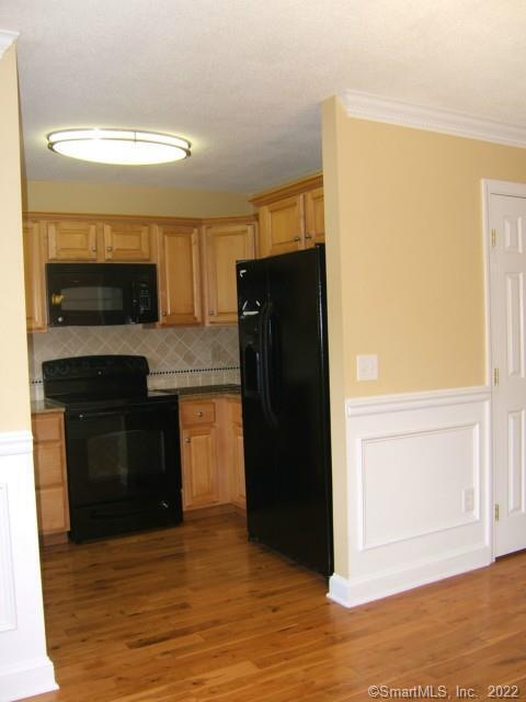 Building Photo - 27 Crows Nest Ln