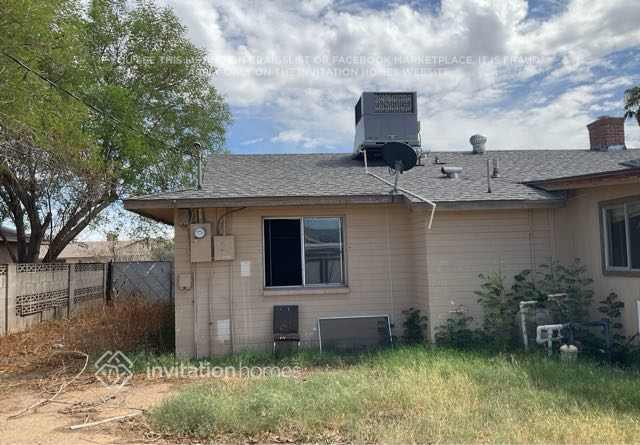 Building Photo - 5958 W Hazelwood St